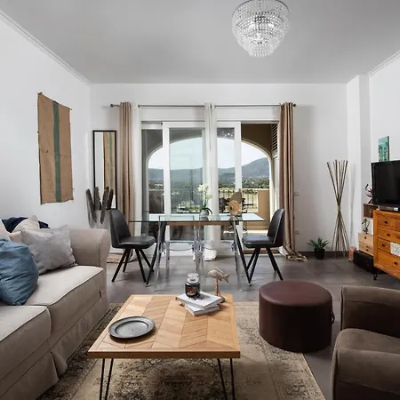 Homey Experience - Urban Luxury *